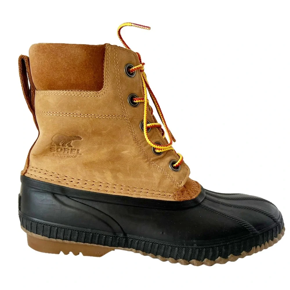 SOREL Cheyenne II Waterproof Duck Boots | 7 MENS (39)